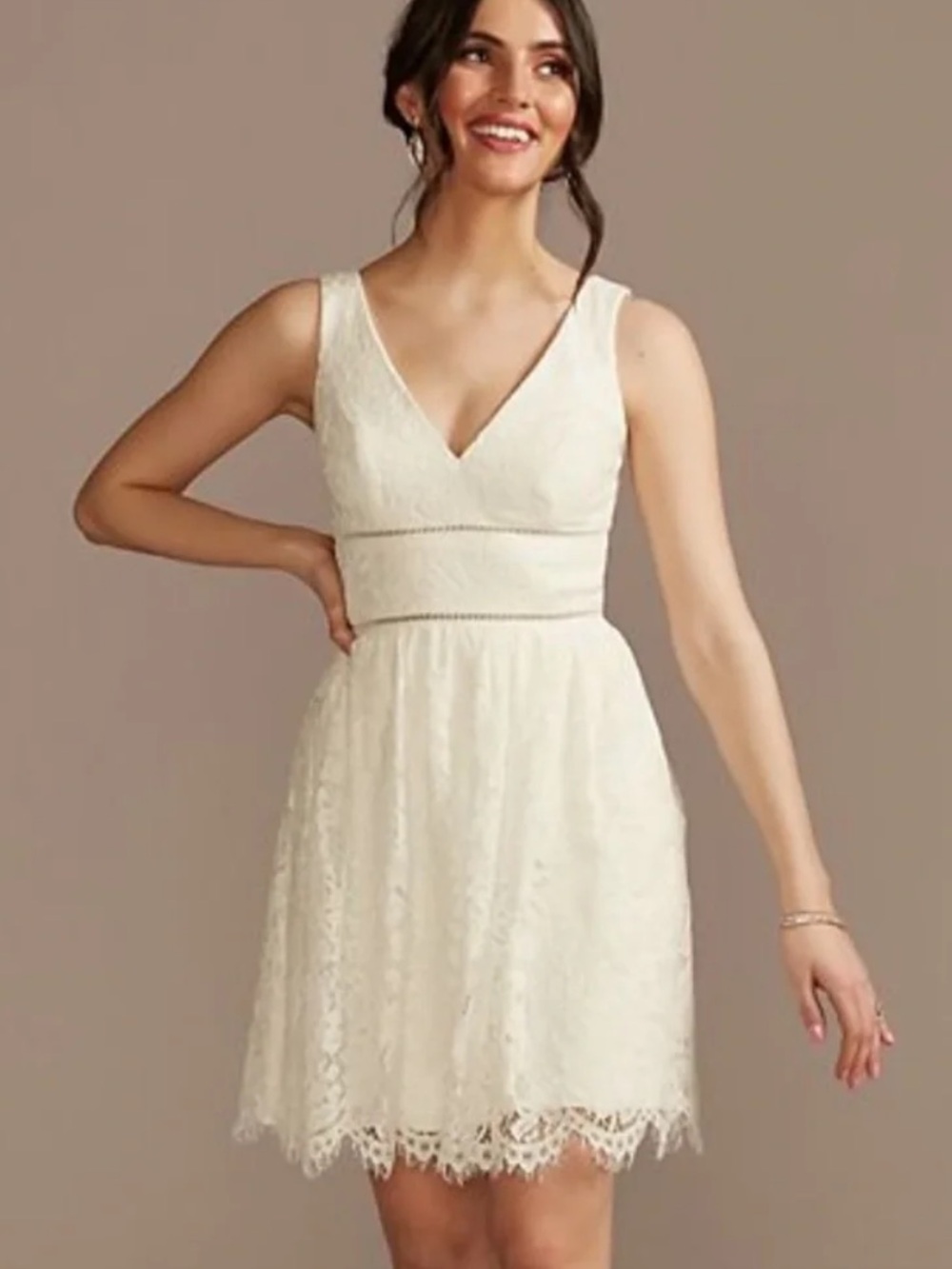 NWT New David’s Bridal DB Studio v-neck lace short sheath party dress Size 18